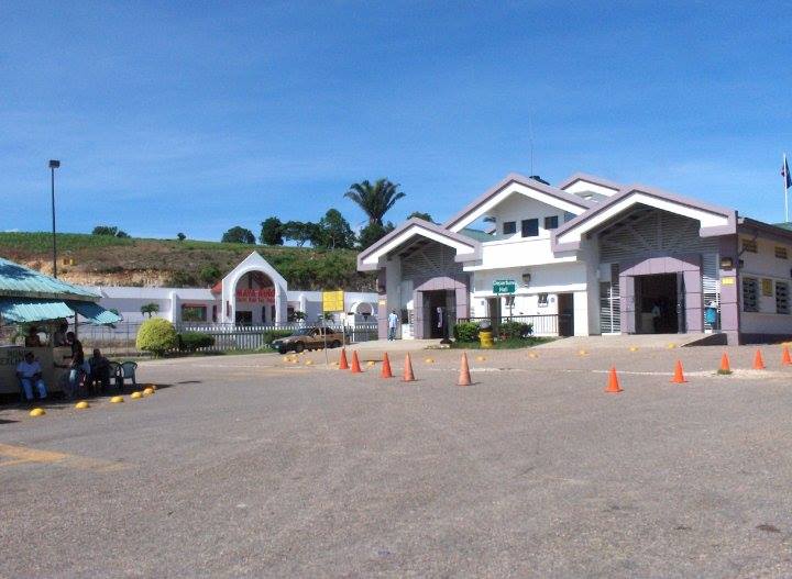 Belize Benque border- Belize Taxi Five star